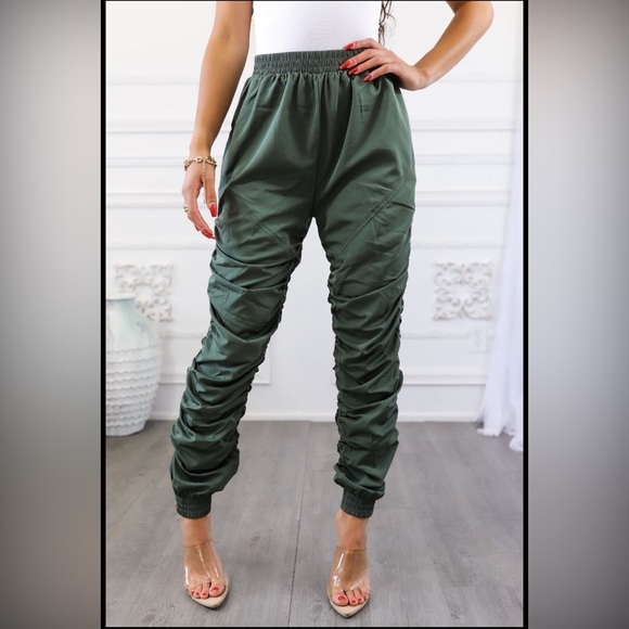 SurelyMine Fit windbreaker Green Ruched Jogger Pants - Picture 2 of 6